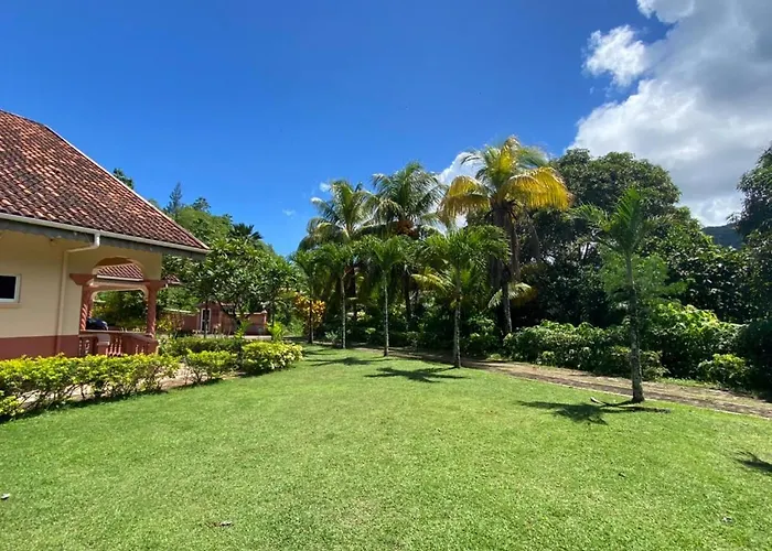 Apartment Bay View Anse Boileau