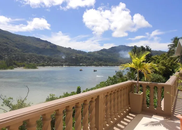 Bay View * Anse Boileau