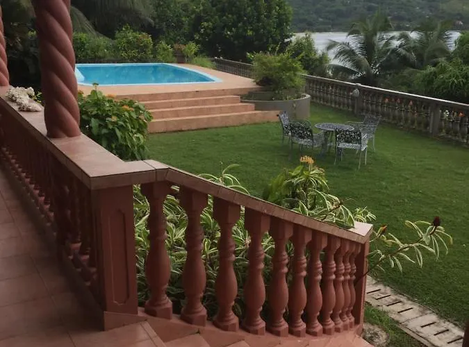 Bay View Apartment Anse Boileau